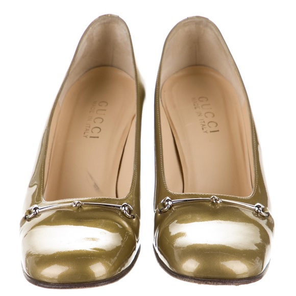 Gucci‎ Gold Patent Leather Pumps Sz. 8.5